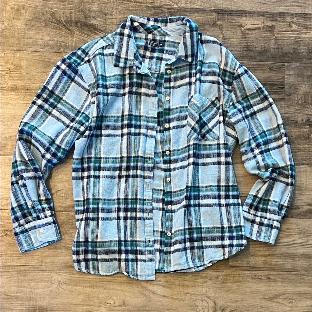 Vineyard Vines Blue and Green Plaid Flannel Button-Down | Large (14)